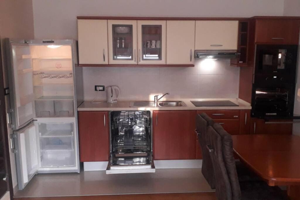 Apartman Franko - Uz Parking Póla Kültér fotó